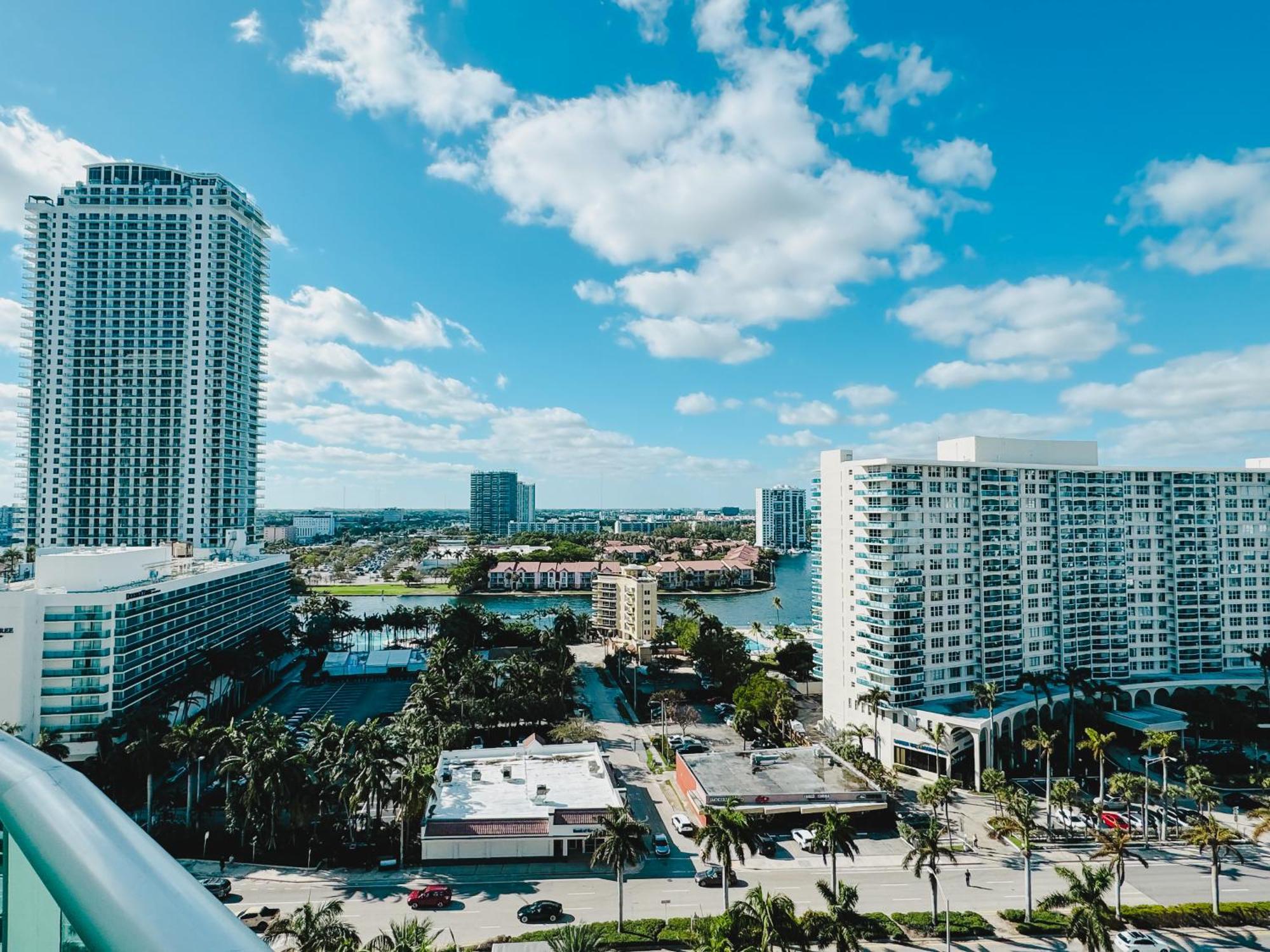 The Tides On Miami Hollywood Bay View Apartments 1B מראה חיצוני תמונה