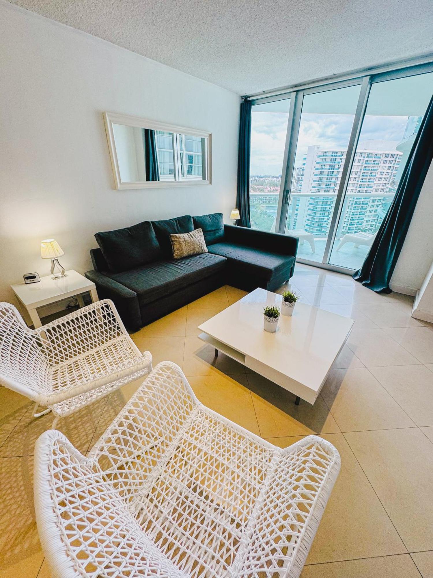 The Tides On Miami Hollywood Bay View Apartments 1B מראה חיצוני תמונה